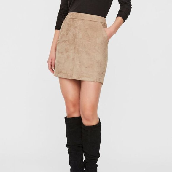 Vero Moda Dresses & Skirts - VERO MODA faux suede short skirt tan Sz M